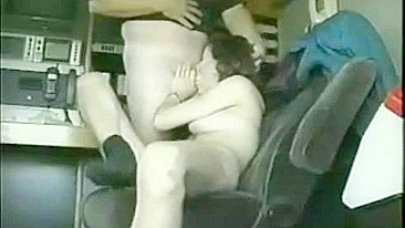 Loucura de Masturbação com Morenas Amigas e Seus Brinquedos