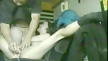 Maratona de Masturbação com Boquete da Esposa e Consolo - Pornô Orgásmico!