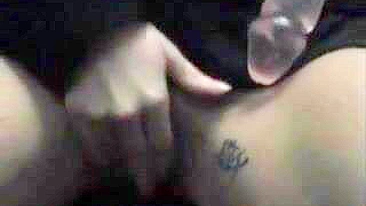 Caos de Masturbação Lésbica - Amantes se Lubrificando com Tesão!
