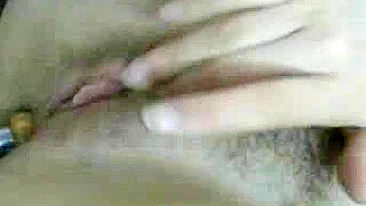 Masturbação com Máquinas - MILF Peituda Gozando no Anal e Clitóris