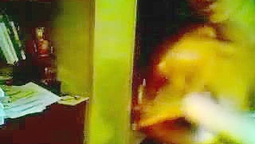 Lourinhas Namoradas em Striptease de Masturbação na Webcam