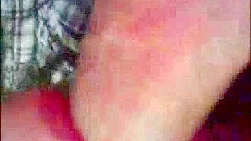 Casal Selvagem Transa no Trem Público - Boquetes, Gozadas e Dedada