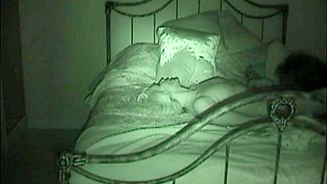 Noite Quente de Swing Caseiro com MILF, Esposa e Amiga