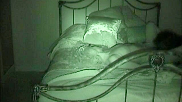 Noite Quente de Swing Caseiro com MILF, Esposa e Amiga