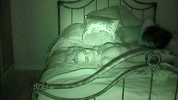 Noite Quente de Swing Caseiro com MILF, Esposa e Amiga