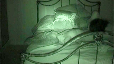 Noite Quente de Swing Caseiro com MILF, Esposa e Amiga