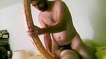 Esposa Milf em Sexo Caseiro Intenso com Dildo Enorme