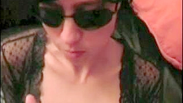 MILF Francesa Engole Porra em Sexo Amador Caseiro