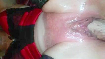 Diversão com Fisting Caseiro de MILF Loira Amadora