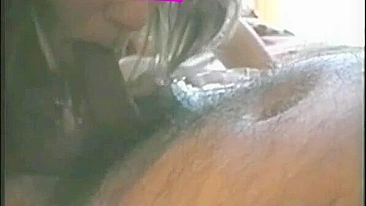 Boquete Caseiro da Namorada Grega com Engolindo Porra