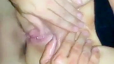 Sexo Anal Squirting Caseiro com Dupla Penetração e Gemidos