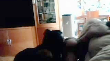 Sexo Caseiro com Mamãe Gostosa - BBC, Boquetes e Lambida de Cu