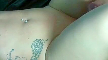 MILF Squirting em Anal Cuckold Fodida em Sexo Amador Caseiro