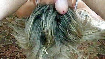 Namorada Submissa em Lambida no Cu e Boquete Caseiro