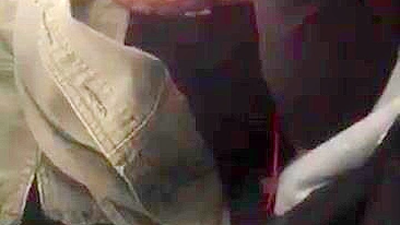 Dedada Divertida Caseira com Garota Negra Amadora no Avião