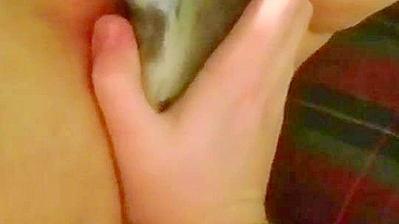 Fisting Caseiro com Dildos Grandes e Orgasmos Amadores