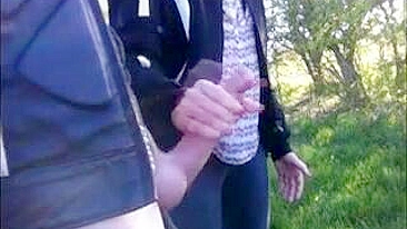 Sexo Caseiro com Paus Grandes e Gozadas - Casal Amador ao Ar Livre