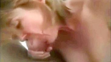 Boquete Caseiro de MILF e Enteado em Vídeo Amador