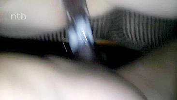 Pornô Amador Interracial Caseiro com Paus Pretos Grandes e Bucetas Brancas Bagunçadas