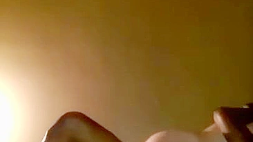 Esguicho Interracial Caseiro com Pau Preto Grande