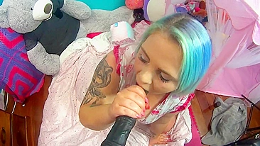 Sexo Caseiro com Dildos Grandes e Gozadas - Boquetes BBC e Faciais