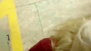 Boquetes Caseiros com Loiras Putas - Gozadas no Rosto e na Boca