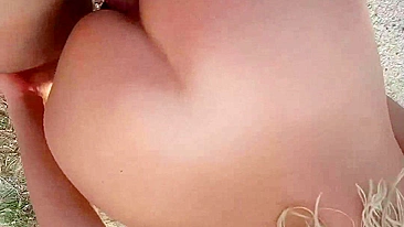 Sexo ao Ar Livre Caseiro com Namoradas Amadoras de Bunda Quente