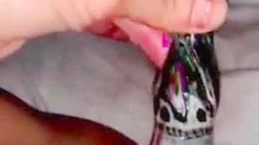 Adolescente Amadora se Masturba com Dildo, Cano e Estudante Tarado