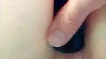 Milf Dominadora Dá Anal Amador com Plug no Cu em Sexo Caseiro