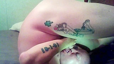 Boquete Autofelação Caseira Amadora com Pau Masculino