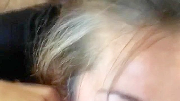 Vadias Caseiras Lambem Bolas e Gozada Escorrendo em Ninfetas Amadoras