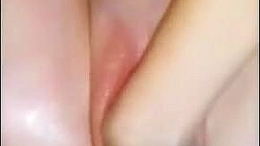 Orgasmo de Fisting Caseiro com Gordinha se Masturbando BBW Amadora