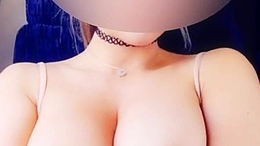 Vídeo Caseiro de Peitos Caindo com Tetonas e Gatas Peitudas