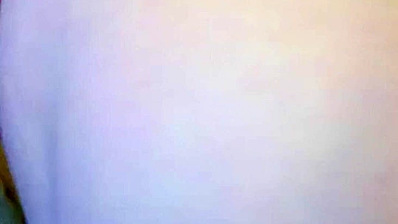 De Quatro Caseiro com Bundão, Dedada, Squirt e Gemidos