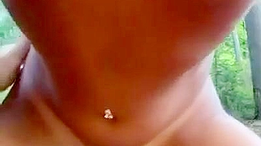 Sexo Amador Caseiro ao Ar Livre com Vadias Gostosas Fodendo na Floresta