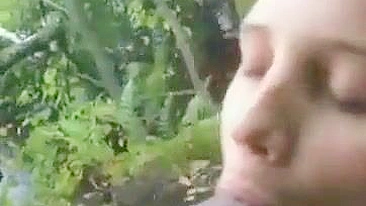 Boquete Interracial Caseiro com Paus Pretos Grandes ao Ar Livre