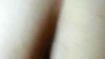 Colocando a Cinta - Pornô Caseiro Parte 2