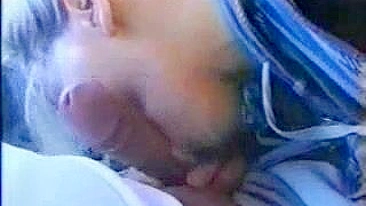 Boquetes Selvagens ao Ar Livre com Namoradas Loiras em Público