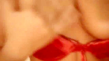 Fisting Anal Caseiro com Loira Amadora