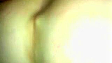 Esposa Swinger Preta Fode Amigo em Sexo Interracial Amador