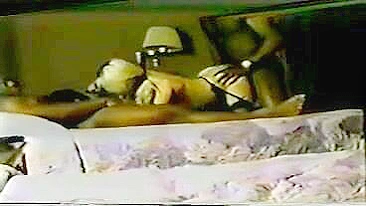 Suruba Interracial com Ligas e Cinta-Liga em Gangbang