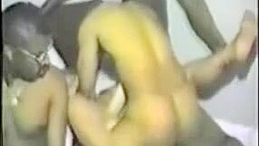 MILF Dona de Casa Gangbanged por BBCs em Motel Barato