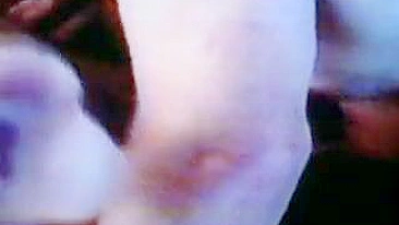 Gostosa Liberal em Suruba Amadora a Três com Lambida no Cu e Corno