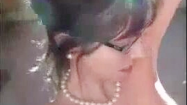 Gangbang Amador de MILF com DP e Peitões