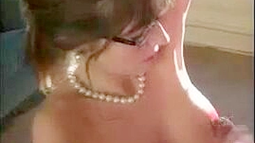 Gangbang Amador de MILF com DP e Peitões