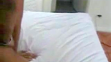 Gangbang Milf Amadora com Peitões e Loira Safada