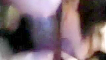 Suruba interracial com pauzão preto e boquete guloso