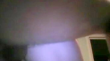 Clare Gozando Creampie com Esposa Swing e MILF Gordinha