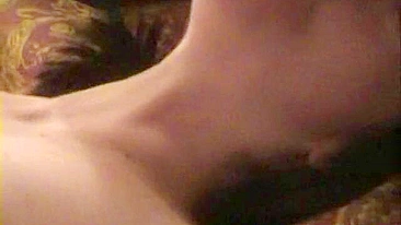 Gangbang Caseiro com Morenas Amadoras em Ménage