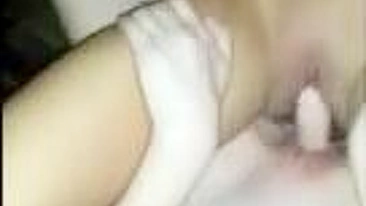 Trio Lésbico Louco com Consolo Amador e Orgasmo